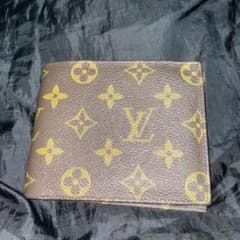 LOUIS VUITTON 二つ折り財布