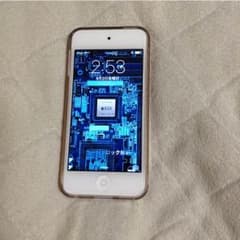 iPod touch 6 赤 32gのサムネイル