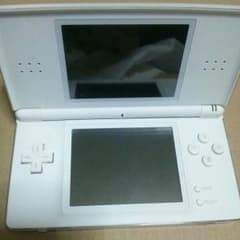 早い者勝ち!!DS Lite ホワイトのサムネイル