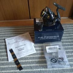 SHIMANO 21 ULTREGRA 2500SHG スピニングリールのサムネイル