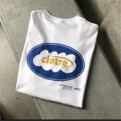 【最終値下げ‼︎】ciatre Tシャツのサムネイル
