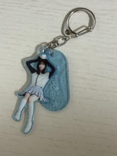 櫻井優衣　夏いぞん　POP UP STORE アクリルキーホルダーのサムネイル
