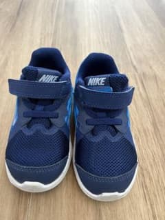 ナイキ　キッズ　NIKE シューズ　スニーカー　靴　13センチ　14センチのサムネイル