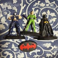 バットマン ミニフィギュアセット 3体　３セット バットマン ミニフィギュア 3体セット - メルカリ