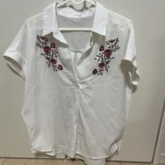 OLIVE des OLIVE 花柄刺繍 半袖シャツ ブラウス ホワイトのサムネイル