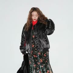 【STYLE NANDA】シャイニーフルジップブルゾンのサムネイル