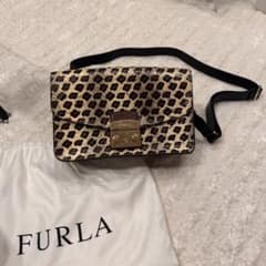 FURLA ヒョウ柄 レザーショルダーバッグのサムネイル