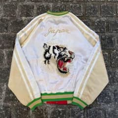 一点物 90年代 リバーシブル スカジャン 虎 龍 サテン 刺繍 M - メルカリ