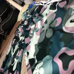 アディダスオリジナルスのパンツのサムネイル