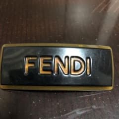 FENDIのバレッタのサムネイル