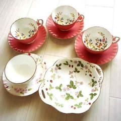 エインズレイ&ウェッジウッド♡ティーセットのサムネイル