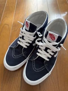 VANS Vault Sk8-Mid NAVYのサムネイル