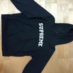 値下げ！Supreme★パーカーのサムネイル