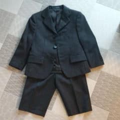 値下げしてます！男の子スーツ上下セット100cmのサムネイル