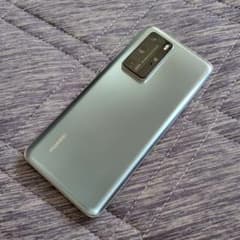 Huawei P40 Pro 256GB シルバーフロスト 国内版simフリーのサムネイル