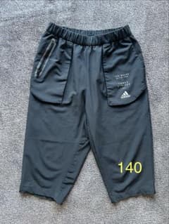adidas 140cm ハーフパンツ丈長めのサムネイル