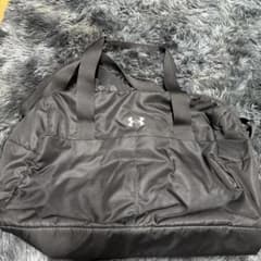 Under Armour ボストンバッグ 黒 ショルダー付き