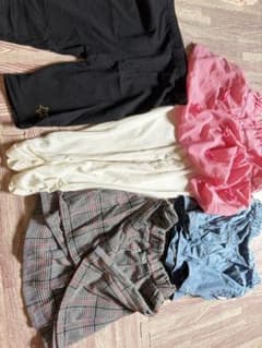 キッズ 女の子 ボトムス 4点セット まとめ売りのサムネイル