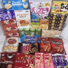 超大量　お菓子　まとめ売り　ブルーベリーのタルト　一蘭　チップスター　ポテロング 大量 お菓子 まとめ売り いちごのタルト チップスター ゼリー 一蘭