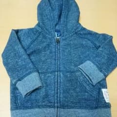 GAP  美品パーカーのサムネイル