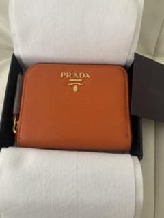 PRADA プラダ 小銭入れ　カードケースのサムネイル