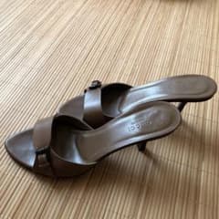 お値下げしました　GUCCIサンダル 71/2のサムネイル