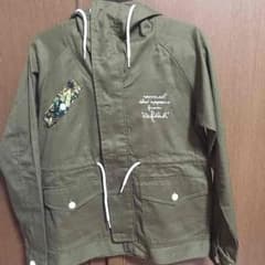 leflah マウンテンパーカーのサムネイル