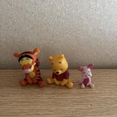 肩ズンくまのプーさん カプセルトイ ガチャガチャ フィギュア 3体セットのサムネイル