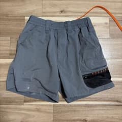 TORAICHI 寅壱 ショートパンツ グレーのサムネイル