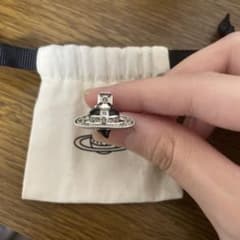 Vivienne Westwood ピアス ディアマンテハート ブラックのサムネイル