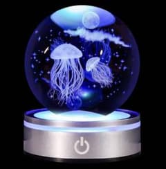 早い者勝ち！[美品]クラゲ 3D クリスタルボール LED ライト 変色可能！のサムネイル