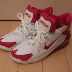 NIKE AIR スニーカー アップテンポのサムネイル