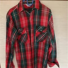 チェックシャツのサムネイル