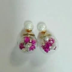 ガラスドームピアス♡パール付きのサムネイル