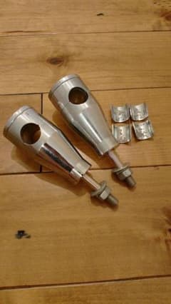 バイク用 ハンドルポスト ライザー クローム 2個セットのサムネイル