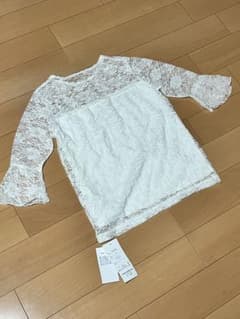 レース （オフホワイト）トップスのサムネイル