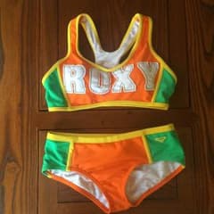 ROXY 水着のサムネイル