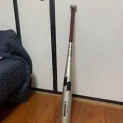 硬式バットのサムネイル