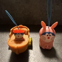 ドラえもん映画入場特典キーホルダー2個のサムネイル