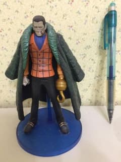 ワンピース　フィギュアのサムネイル