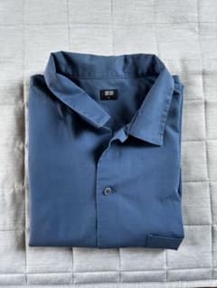 UNIQLO ネイビー 半袖シャツ Lサイズのサムネイル