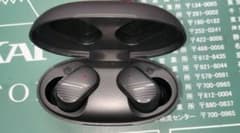 ダイソー Bluetooth ワイヤレスイヤホン(TWS002)ブラックのサムネイル