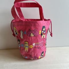 フラワーショップのフレンドシップキルト パッチワークタペストリー