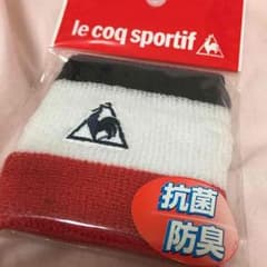 取引中(o^^o)です！新品ルコックスポーティフ リストバンドのサムネイル