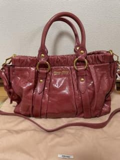 miumiu ピンクバッグのサムネイル