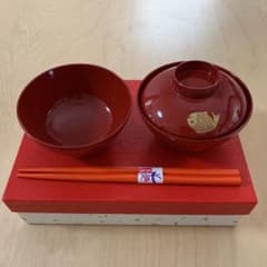 お茶碗とお汁茶碗とお箸のセットのサムネイル