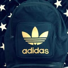 jessieさん専用 adidas リュックのサムネイル