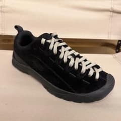 KEEN Jasper24.5cm新品アプローチシューズ ブラック - メルカリ