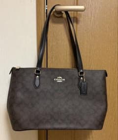 【新品】COACH ブラウン トートバッグのサムネイル