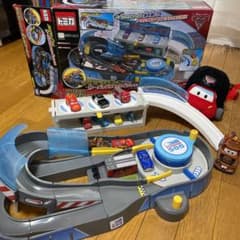カーズ　トミカ　まわしてレーシーング！2wayサーキット　マックウィンのサムネイル